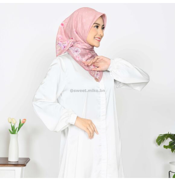 Fiorella Deep Rose Sweet Miko Tudung