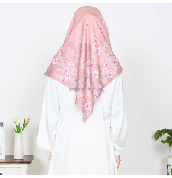 Fiorella Deep Rose Sweet Miko Tudung